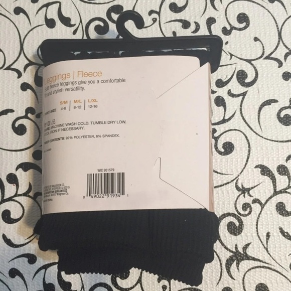 Fleece Leggings Size L/XL Black - Picture 3 of 3